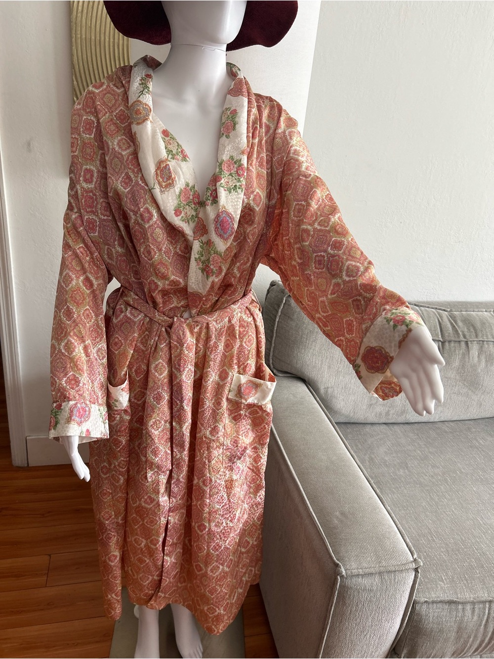 Vtg Morgan Tylor Fantasy Long Robe M/L Satin Y2K Bohemian Oversized